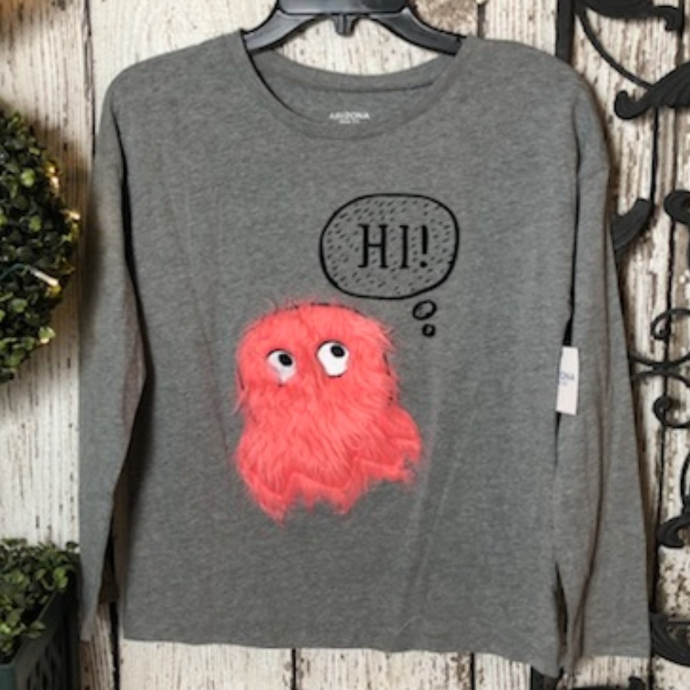 💥 BOGO NWT Long Slv Graphic Tee Size L 14